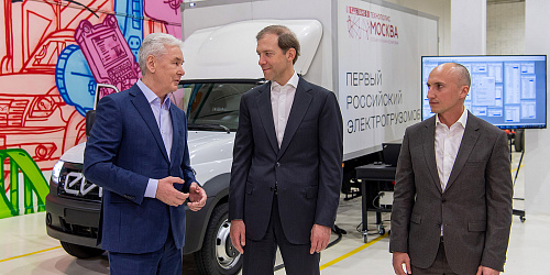Sergey Sobyanin and Denis Manturov started up three high-tech productions in SEZ Technopolis Moscow