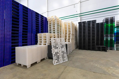 Vladislav Ovchinsky: Innovative plastic pallets started to be produced in SEZ Technopolis Moscow
