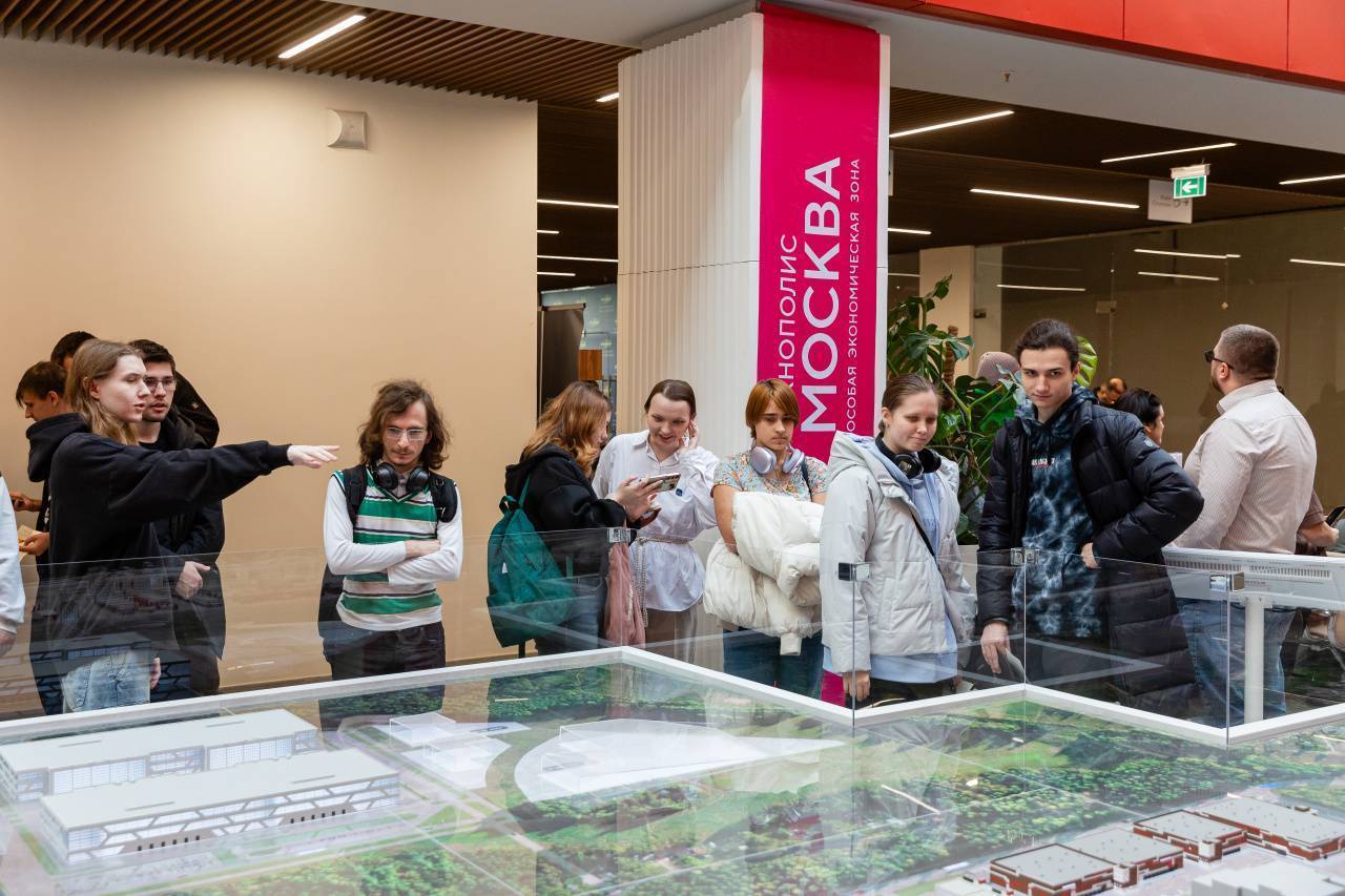 Leading high-tech companies in Moscow's SEZ will conduct an open personnel selection.