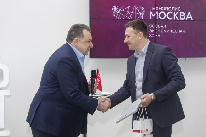 Employees of technology companies of the metropolitan SEZ were awarded with letters of thanks