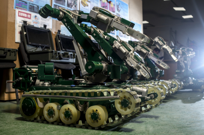 Resident of the SEZ Technopolis Moscow delivered sapper robots for law enforcement agencies