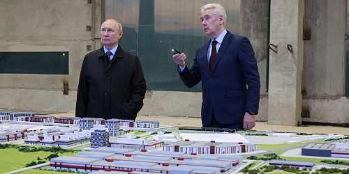 Russian President Vladimir Putin and Moscow Mayor Sergei Sobyanin visited the Rudnevo industrial park
