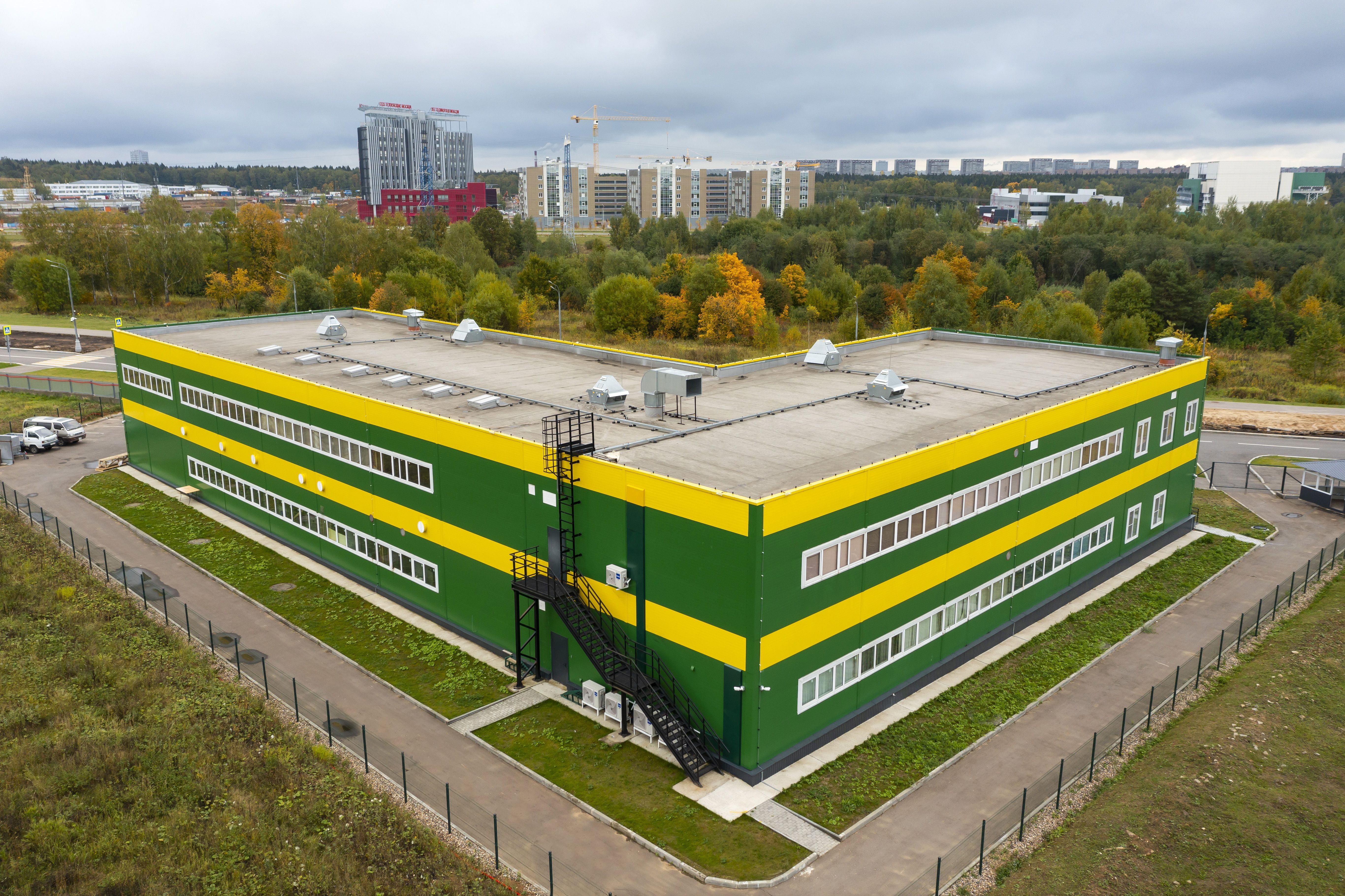 A Moscow SEZ enterprise certified its locally manufactured thermometers for dust and water resistance.