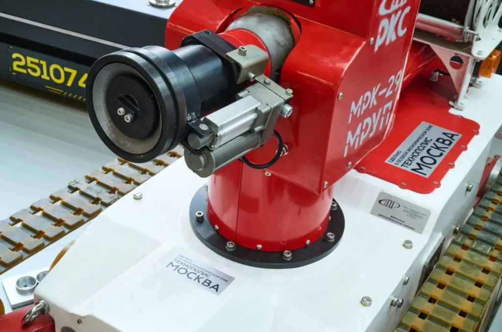Racing cars, fire‑fighting robots, electric vehicles: a gigantic exhibition awaits the guests of “TechnoFest”