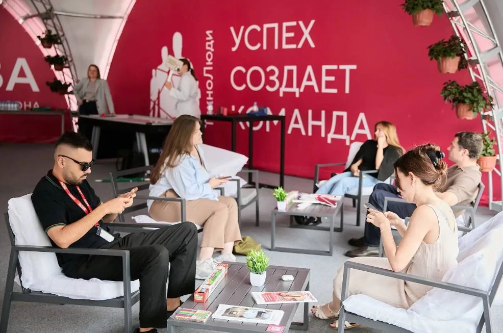 Relaxation zone and air hockey competitions: a summer recreation area has opened at the Technopolis Moscow special economic zone