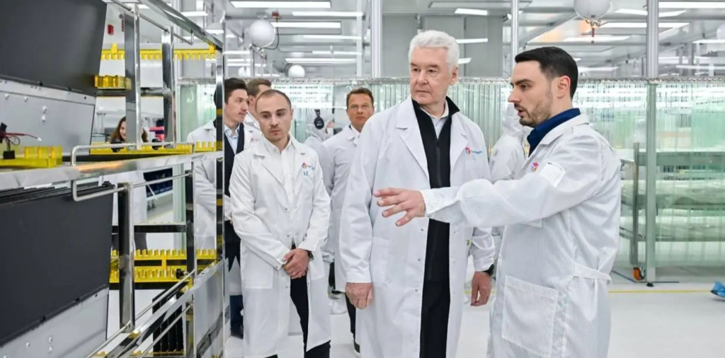 Sobyanin: For the first time in Russia, serial production of LCD display modules has begun