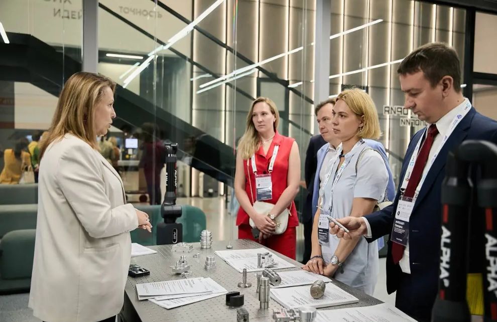 Future leaders in science and technology visited the enterprises of the SEZ “Technopolis Moscow”