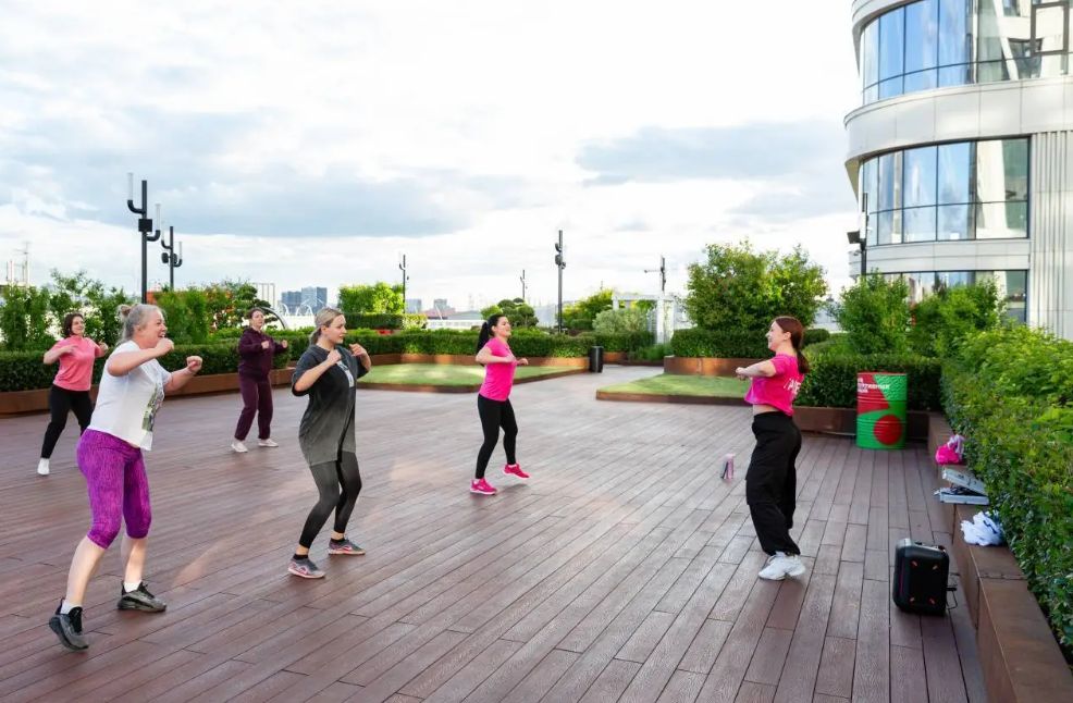 Sports training sessions are held on the roof of the TechnoFlagman business center in the Moscow special economic zone