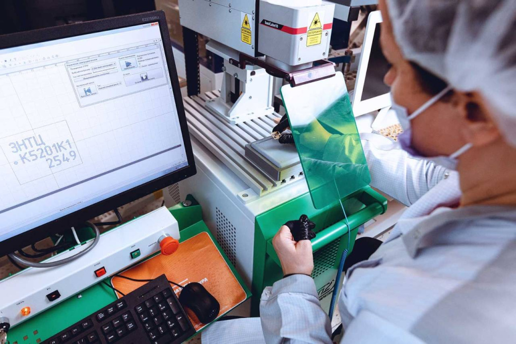 A new assembly and testing complex with a capacity of up to 200,000 microchips per month has been opened in the SEZ of Moscow